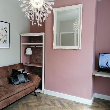 Stunning 3 Bedroom Townhouse In The Heart Of City Belfast Dış mekan fotoğraf