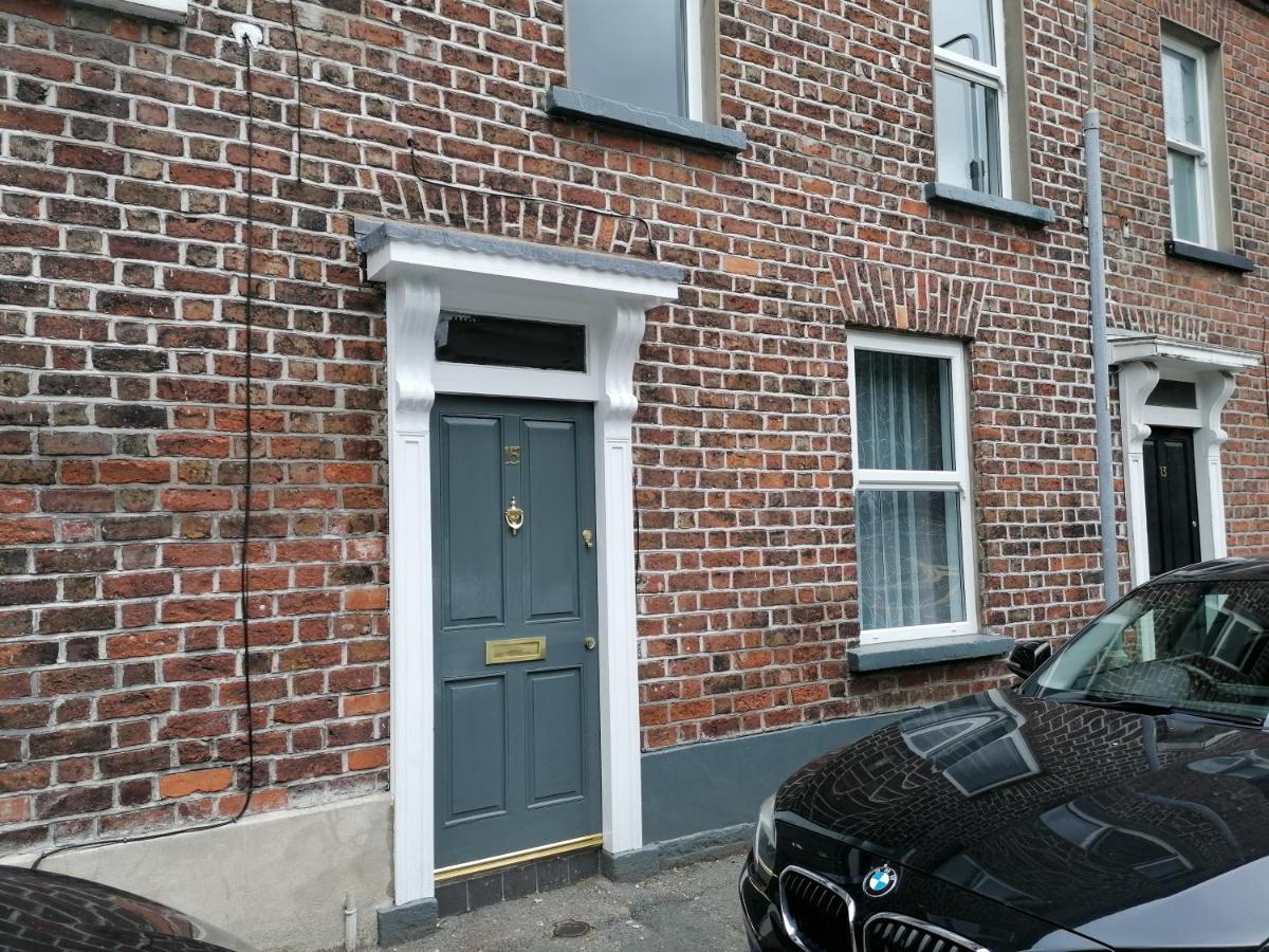 Stunning 3 Bedroom Townhouse In The Heart Of City Belfast Dış mekan fotoğraf