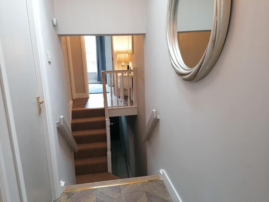 Stunning 3 Bedroom Townhouse In The Heart Of City Belfast Dış mekan fotoğraf